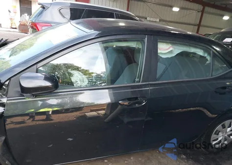 2017 Toyota Corolla L/Le/Xle/Se/Xse z USA, uszkodzony, nr VIN 2T1BURHE6HC807481